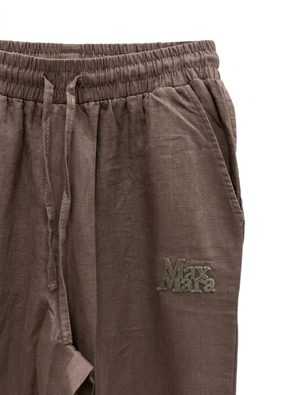 Max Mara Luxury Linen-Cotton Blend Suit with Logo Detailing