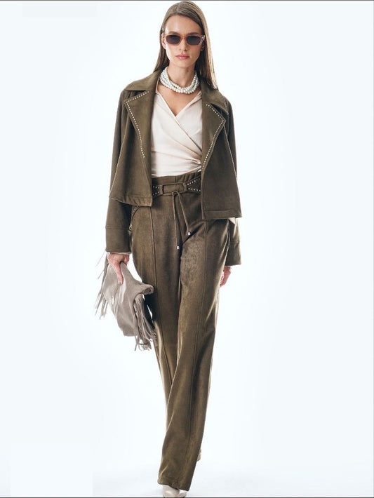 Chic Velvet Semi-Classic Suit